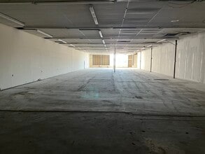 49-125 Cumberland Plz, Crossville, TN for lease Building Photo- Image 2 of 2