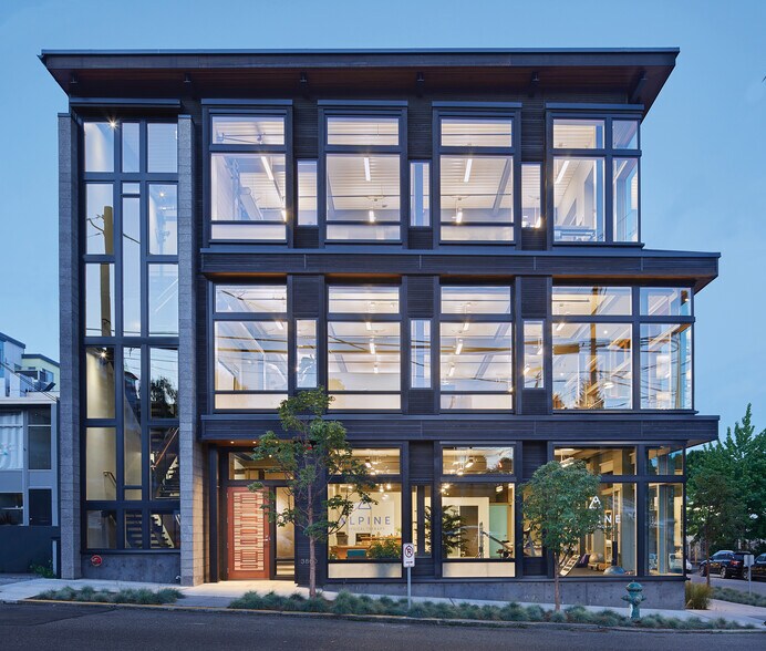 3800 Woodland Park Ave N, Seattle, WA à louer - Photo du bâtiment - Image 1 de 8