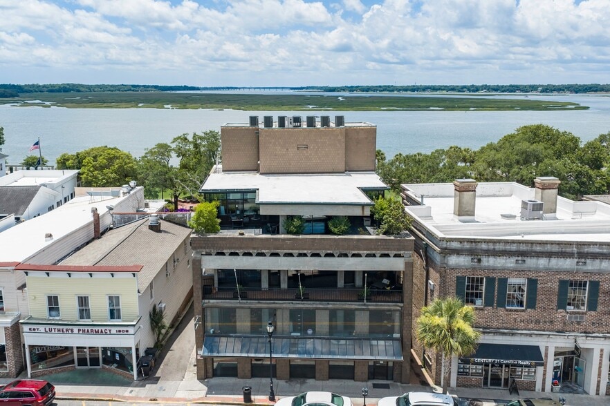 916 Bay St, Beaufort, SC for sale - Building Photo - Image 3 of 52