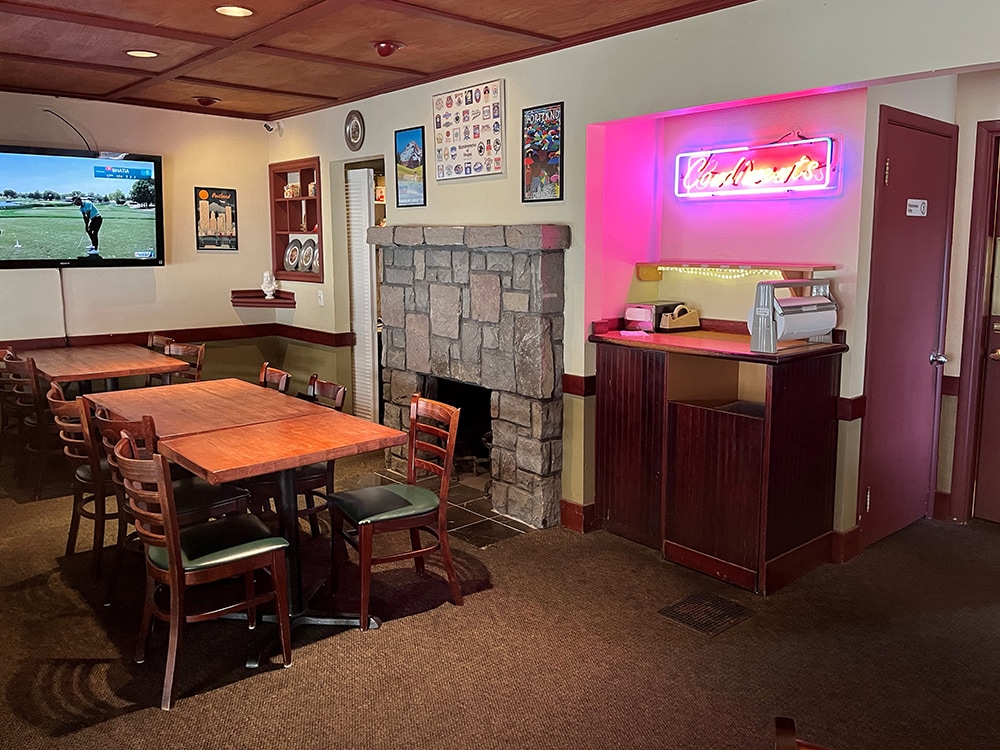 6410 SE Milwaukie Ave, Portland, OR for lease Interior Photo- Image 1 of 3