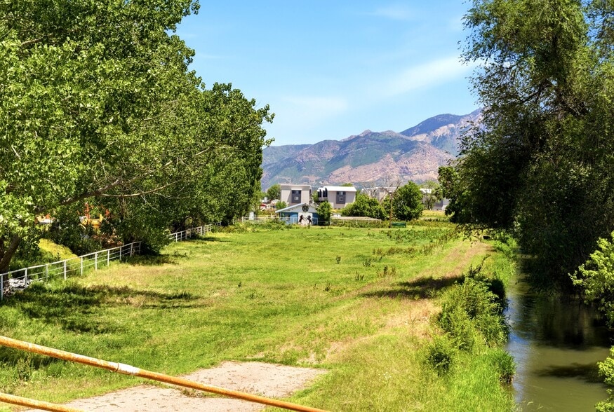 1792 1900 w, West Haven, UT for sale - Building Photo - Image 3 of 25