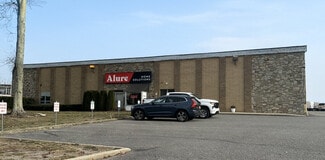 More details for 70 Mall Dr, Commack, NY - Industrial for Lease