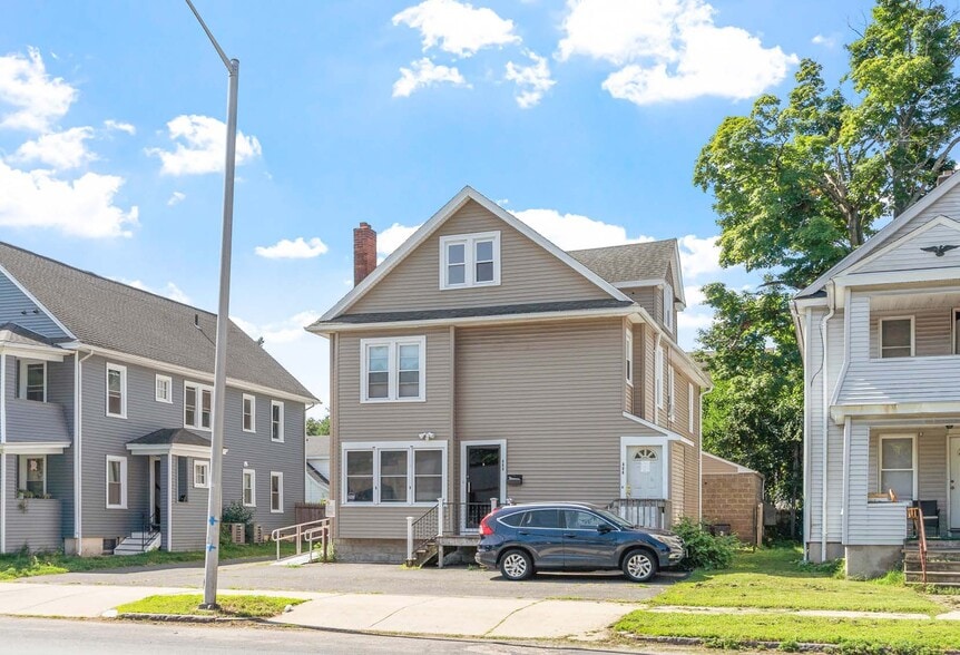 908 Belmont Ave, Springfield, MA for sale - Building Photo - Image 2 of 9
