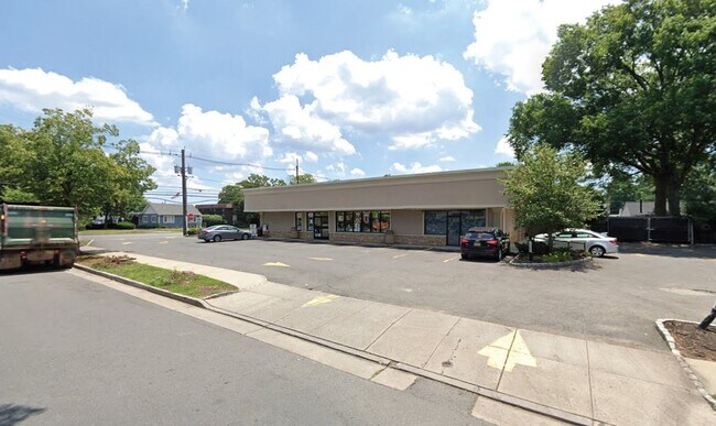 Plus de détails pour 486 S Washington Ave, Piscataway, NJ - Commerce de détail à louer
