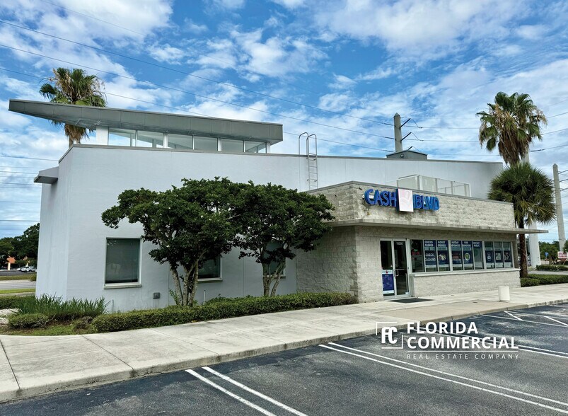 10200 S US Highway 1, Port Saint Lucie, FL à vendre - Photo du bâtiment - Image 2 de 24
