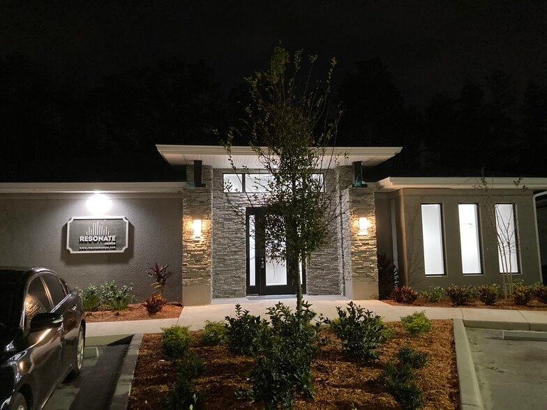 2646 Stonewood Park Loop, Land O Lakes, WI for lease - Building Photo - Image 1 of 9