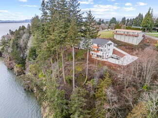 Plus de détails pour 572 Columbia St, Cathlamet, WA - Multi-résidentiel à vendre