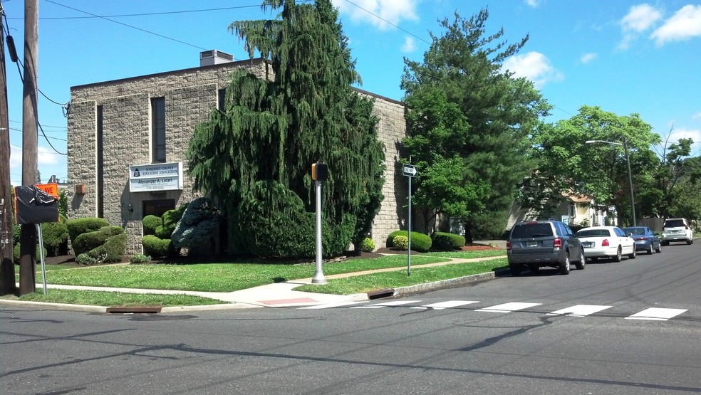 321 W Union Ave, Bound Brook, NJ for sale - Primary Photo - Image 1 of 1