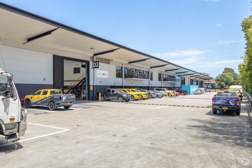 3-29 Birnie Ave, Lidcombe à louer - Photo du bâtiment - Image 2 de 3