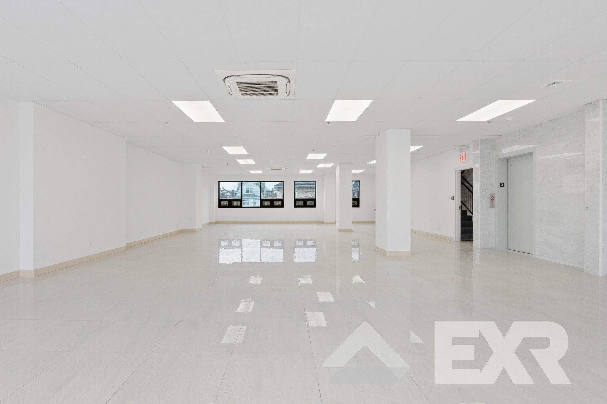 4112 77th St, Elmhurst, NY for lease Interior Photo- Image 1 of 5