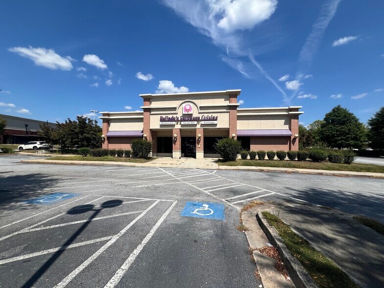 7322 Stonecrest Concourse, Lithonia, GA à vendre - Photo du bâtiment - Image 3 de 12