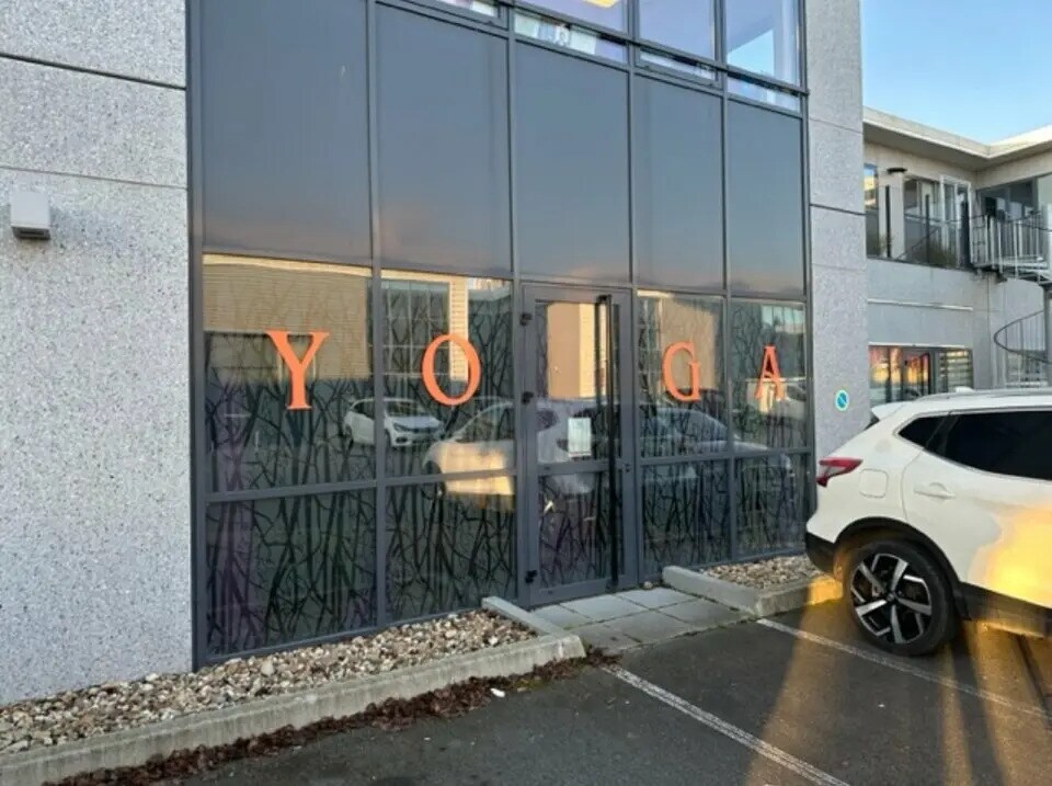 Office in Villefranche-sur-Saône for lease Building Photo- Image 1 of 6