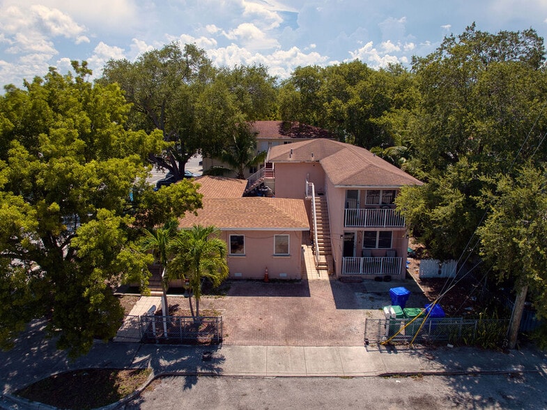 5500 NE Miami Ct, Miami, FL for sale - Building Photo - Image 3 of 5