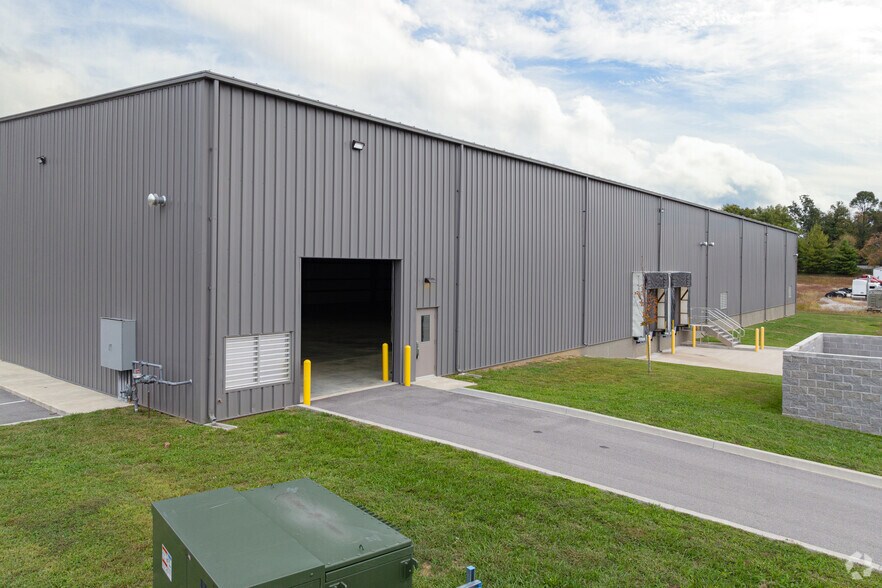 1781 Kitty Hawk Dr, Elizabethtown, KY à vendre - Photo du bâtiment - Image 3 de 13