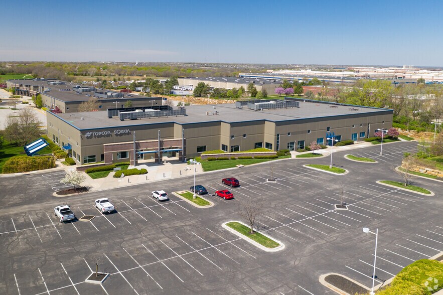 16900 W 118th St - Bldg 5, Olathe, KS à louer - Aérien - Image 3 de 8
