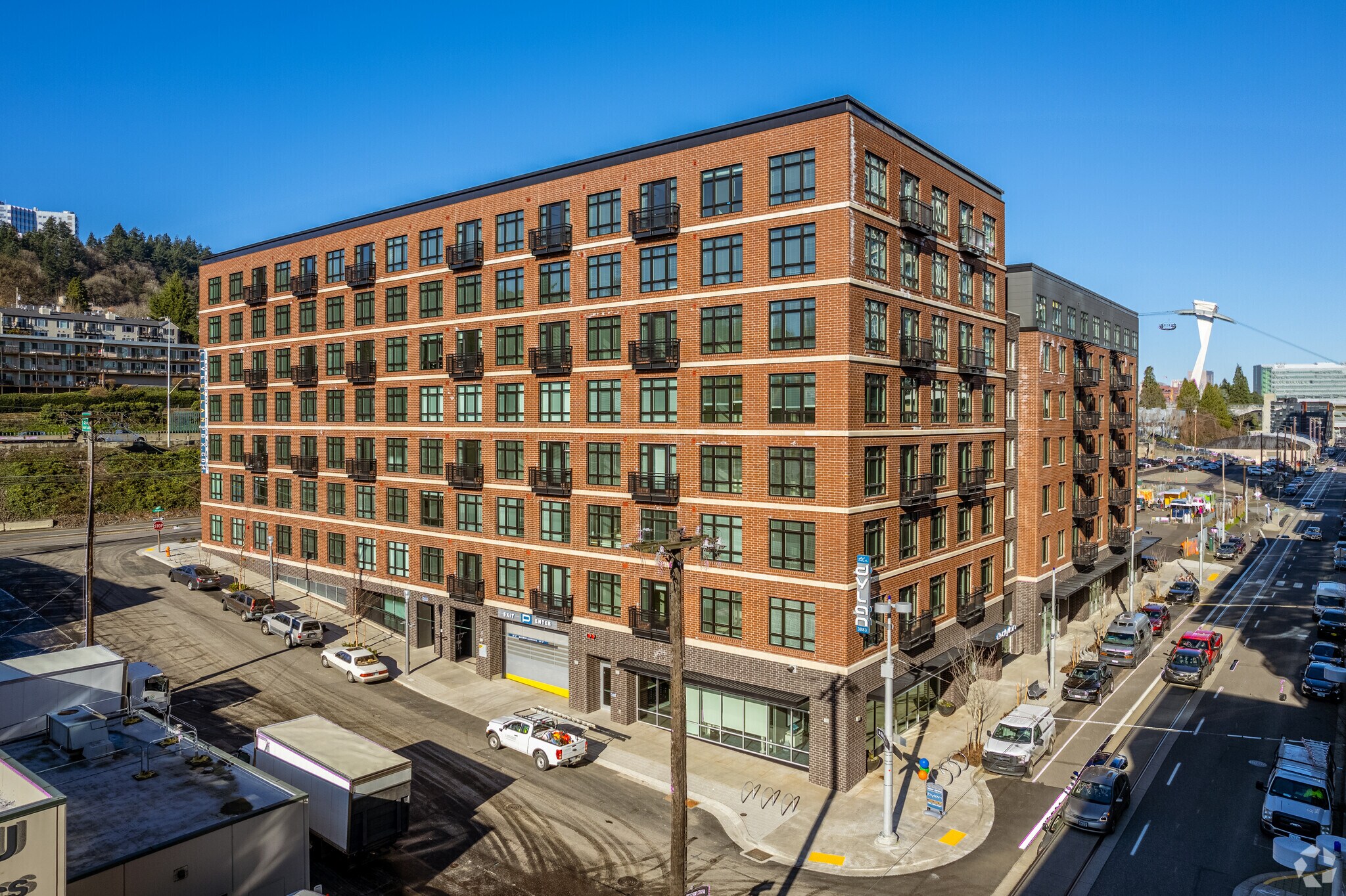 3883 S Moody Ave, Portland, OR for lease Primary Photo- Image 1 of 41