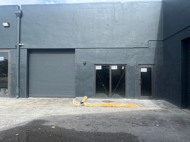 10401 SW 186th St, Miami, FL for lease - Building Photo - Image 2 of 16