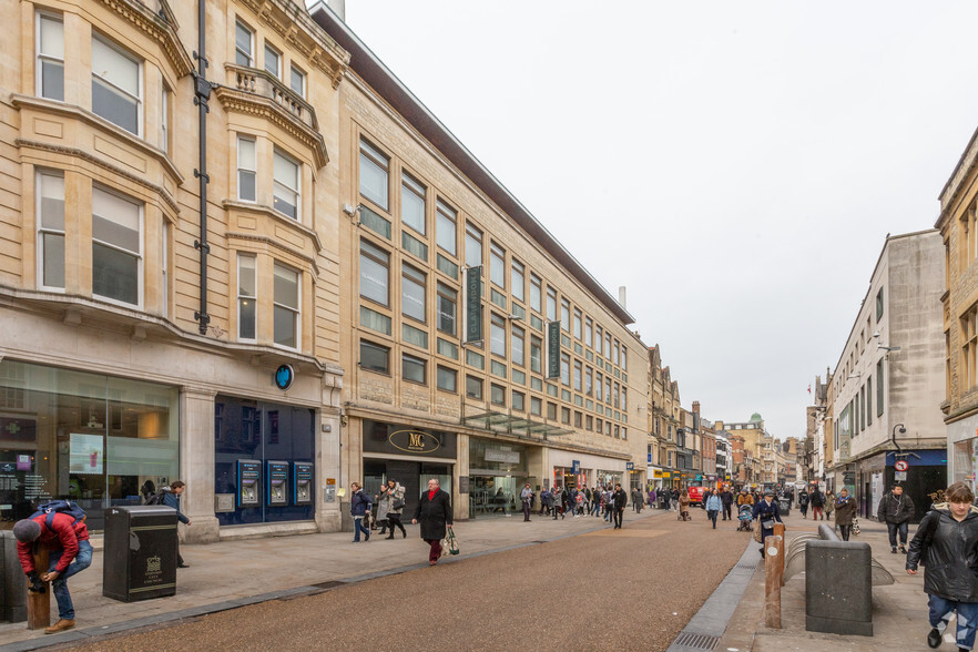 52 Cornmarket St, Oxford for sale - Primary Photo - Image 1 of 1