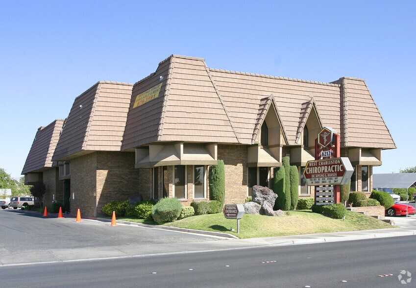 6212 W Charleston Blvd, Las Vegas, NV à vendre - Photo du bâtiment - Image 2 de 5