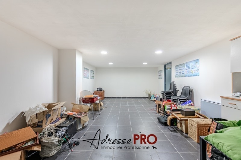 Retail in VILLENAVE-D'ORNON for sale - Interior Photo - Image 3 of 4