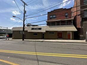 45-47 Bates St, Pittsburgh, PA for lease Building Photo- Image 1 of 17