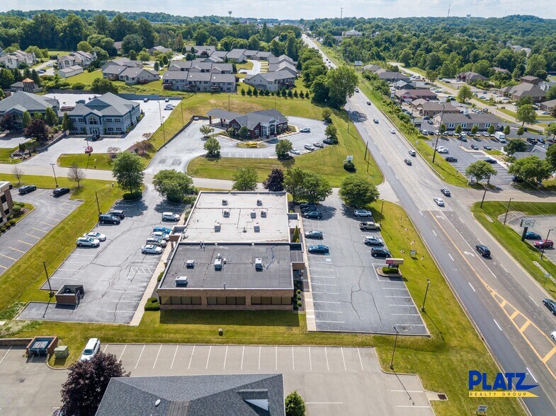 3731 Boardman Canfield Rd, Canfield, OH à louer - Photo du bâtiment - Image 2 de 12