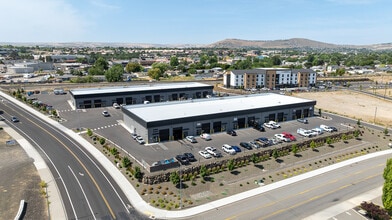 1333 Tapteal Dr, Richland, WA à louer Photo du bâtiment- Image 1 de 6