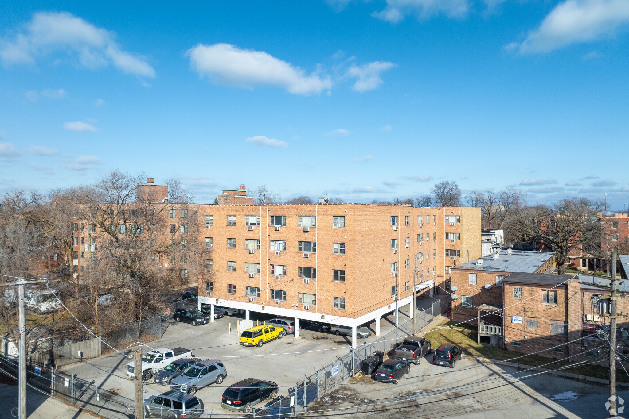 7854 S South Shore Dr, Chicago, IL for sale Primary Photo- Image 1 of 5