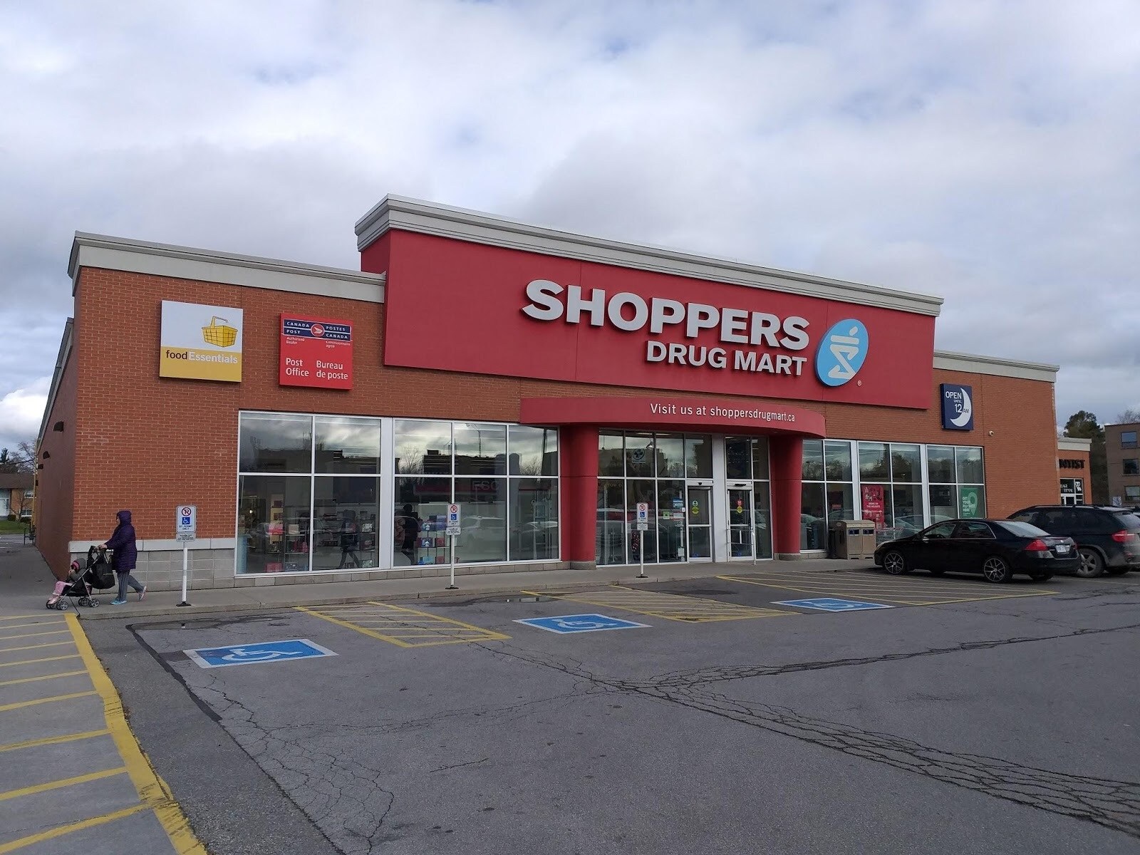 152-160 Main St S, Brampton, ON à louer Photo du bâtiment- Image 1 de 11
