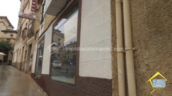 Retail in Cáceres for lease Building Photo- Image 1 of 5