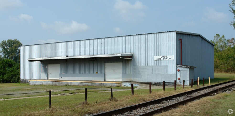 554 S Cool Spring St, Fayetteville, NC à louer - Photo principale - Image 1 de 2