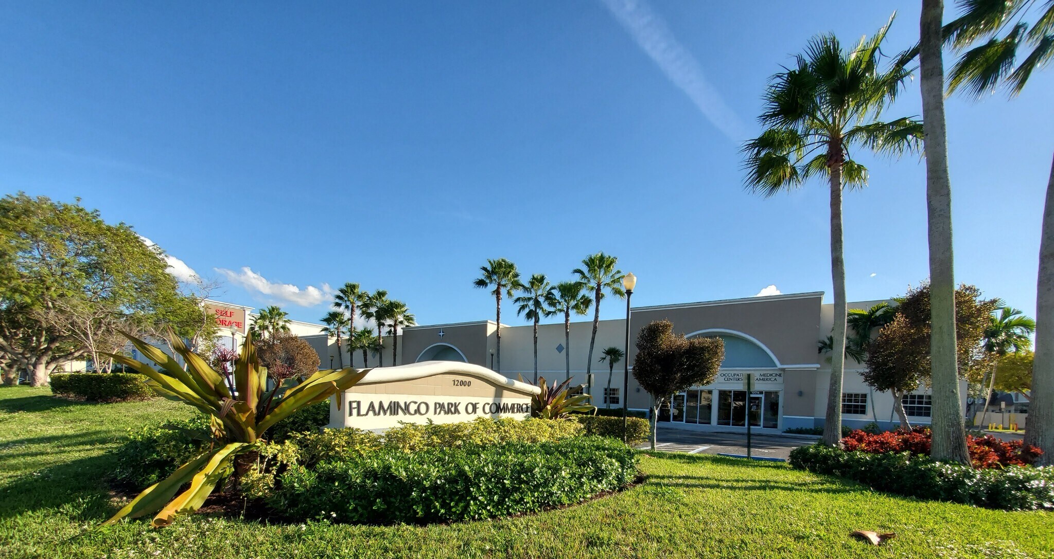 12062-12090 Miramar Pky, Miramar, FL à louer Photo du bâtiment- Image 1 de 5