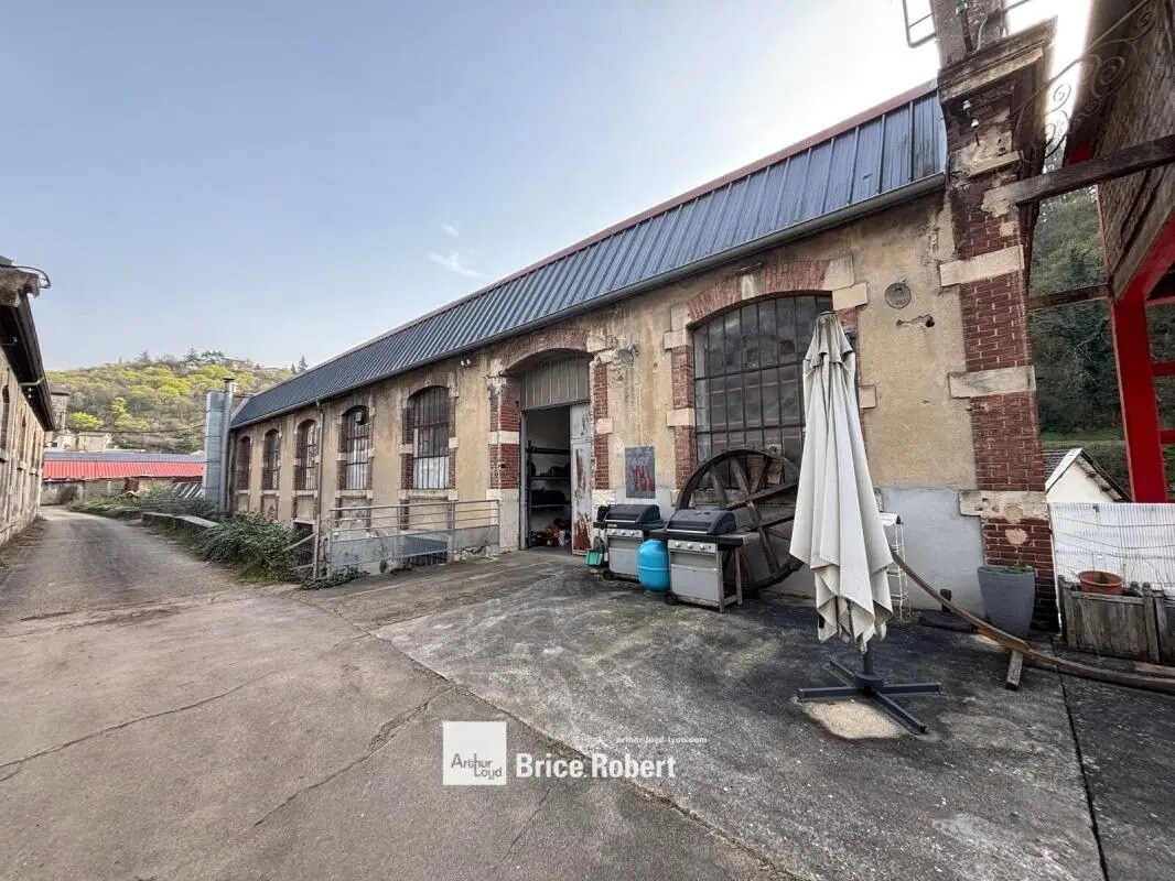 263 Route De Leveau, Vienne for sale Primary Photo- Image 1 of 7