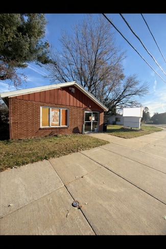 More details for 111 N Front St, Fairchild, WI - Retail for Sale