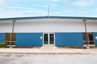 Plus de détails pour 3 Unlimited Dr, Saratoga Springs, NY - Bureau à louer