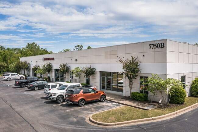 Plus de détails pour 7750B Trinity Rd, Cordova, TN - Local d'activités à louer