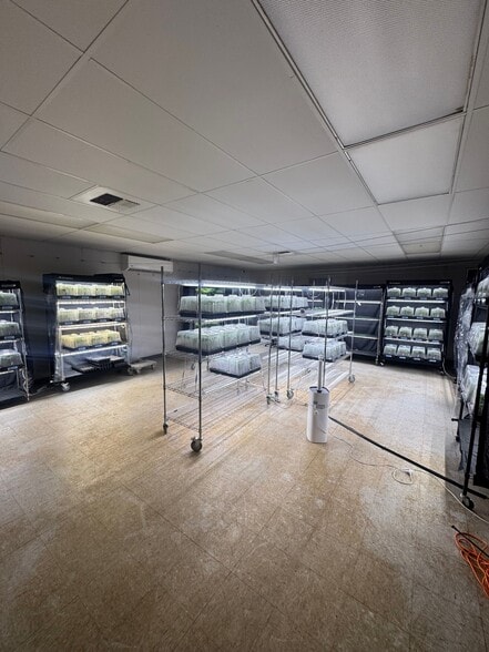 5750 DENALI Ln, Caliente, NV for sale - Interior Photo - Image 2 of 21