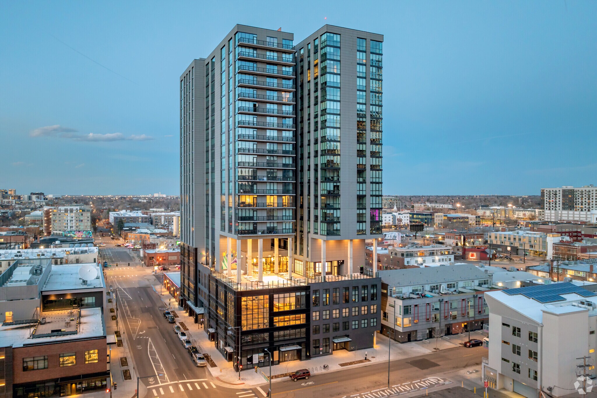 2130 Arapahoe St, Denver, CO à louer Photo du bâtiment- Image 1 de 14