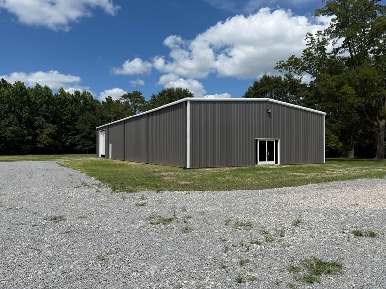 4834 US Highway 264 W, Washington, NC for lease - Primary Photo - Image 1 of 14
