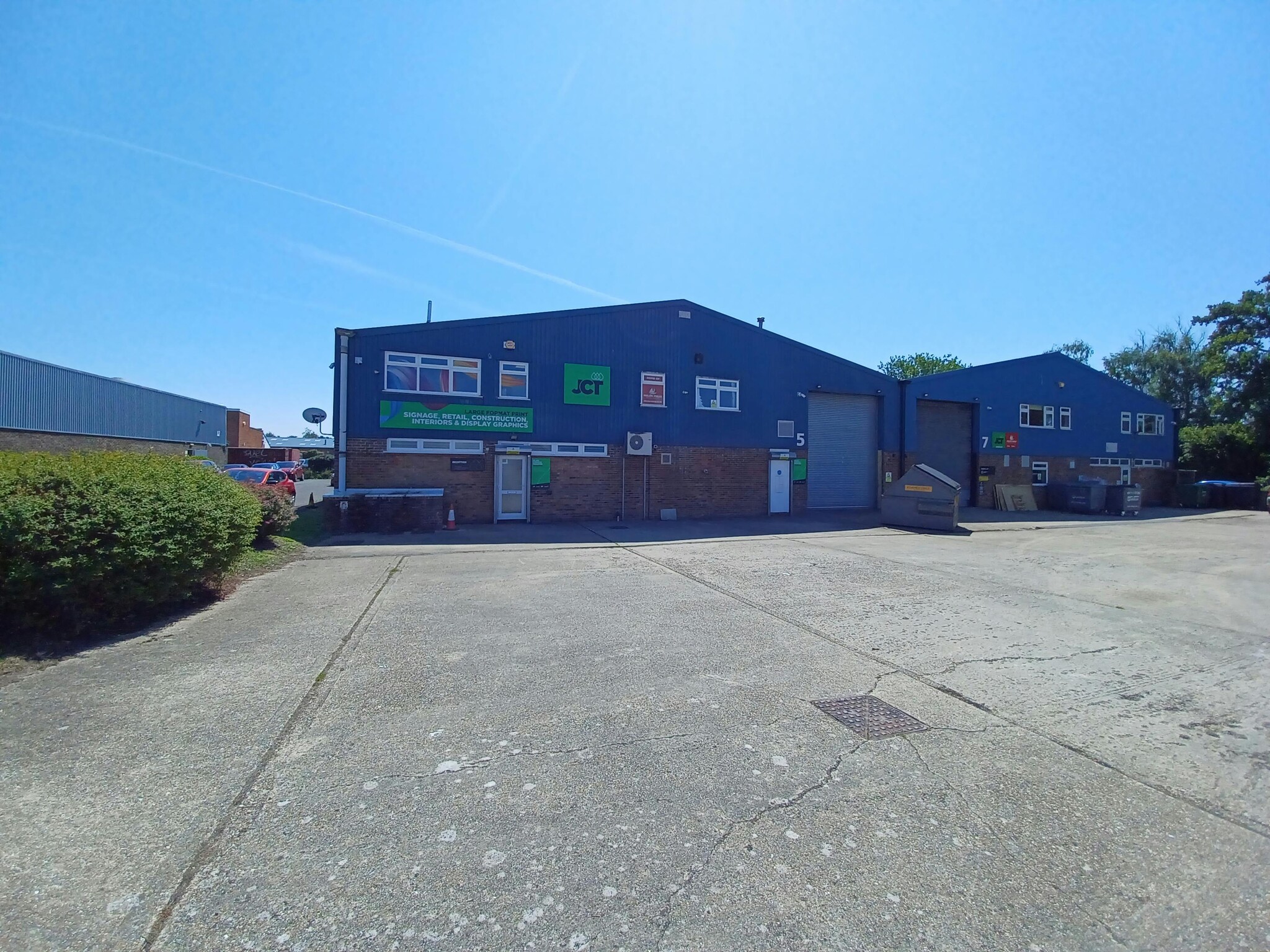 Christchurch Rd, Ringwood for lease Primary Photo- Image 1 of 10