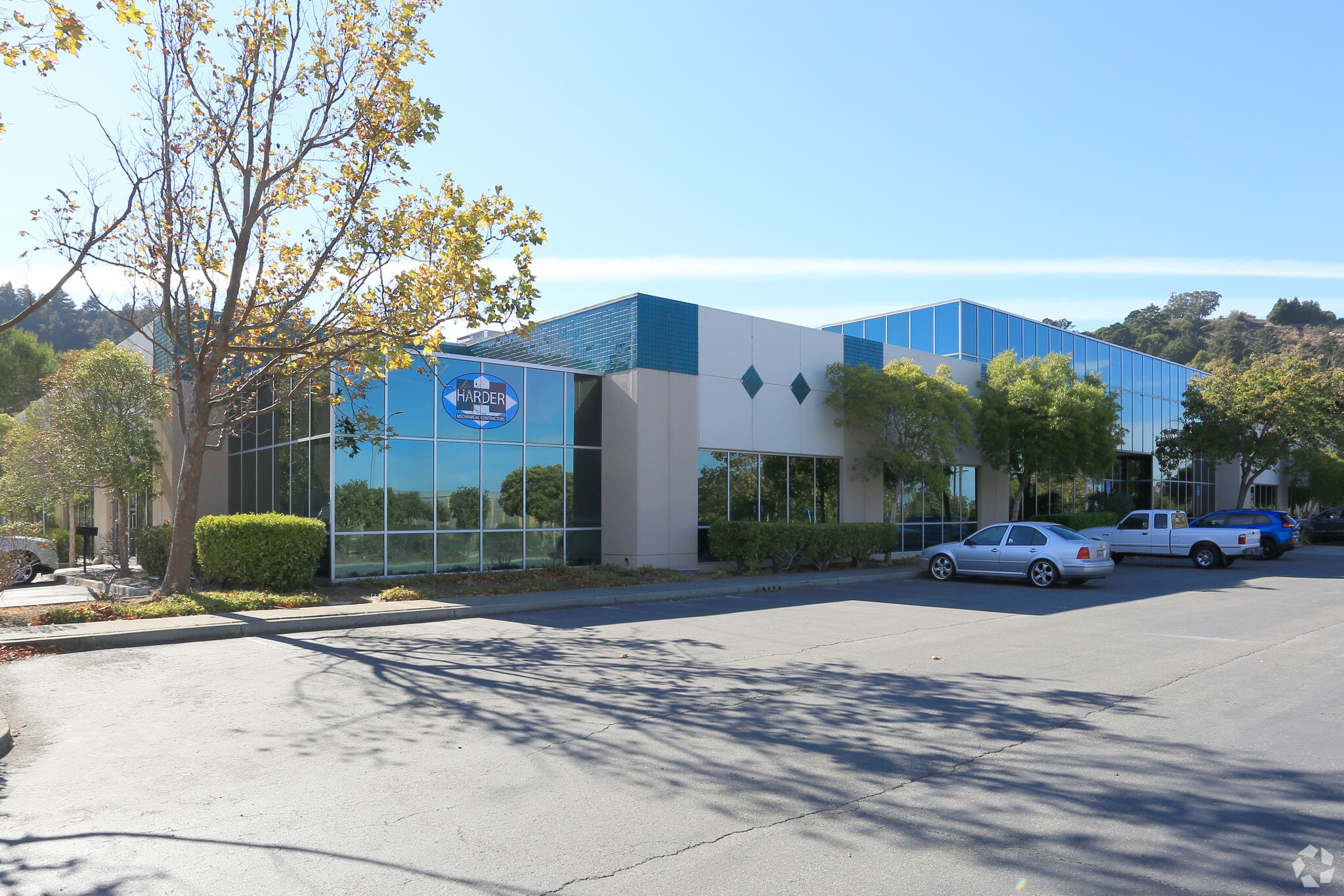 999 Canal Blvd, Richmond, CA for lease Primary Photo- Image 1 of 11