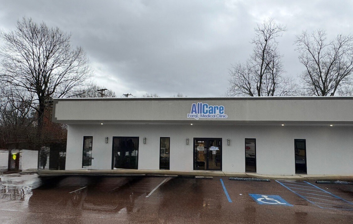 109 Eureka St, Batesville, MS for lease Building Photo- Image 1 of 14