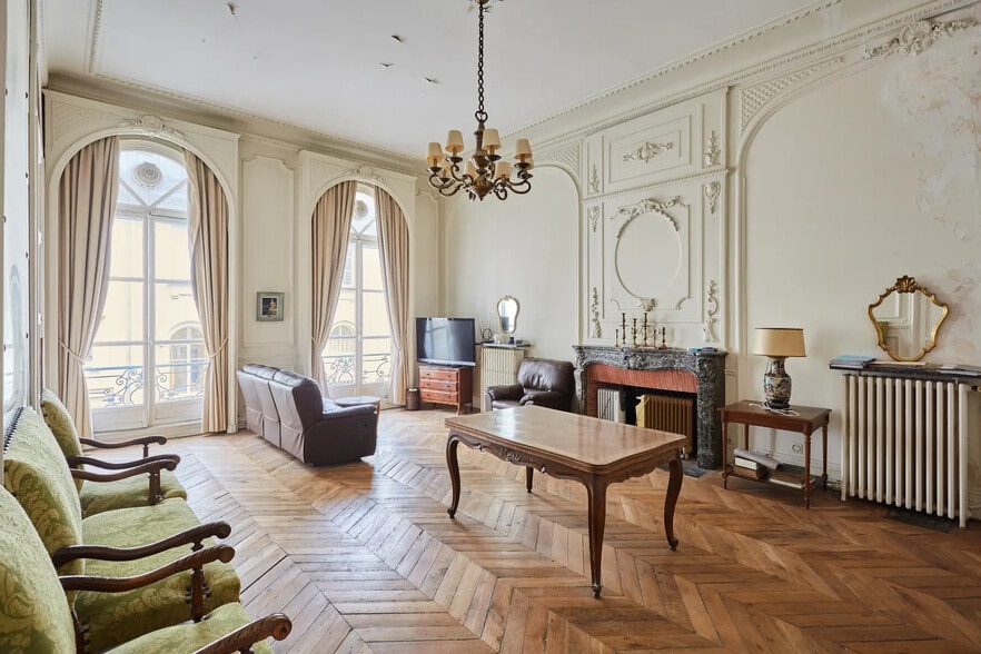 Office in Paris for sale - Interior Photo - Image 3 of 8