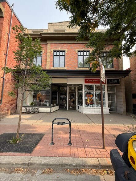 1218 9th Ave SE, Calgary, AB à louer - Photo du bâtiment - Image 2 de 19