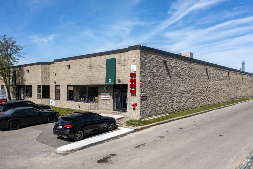 2-30 Ashwarren Rd, Toronto, ON for lease - Primary Photo - Image 1 of 4