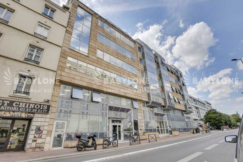 123-125 Rue Victor Hugo, Levallois-Perret for lease - Building Photo - Image 2 of 14