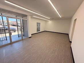 15208-15210 Stagg St, Van Nuys, CA for lease Interior Photo- Image 2 of 15