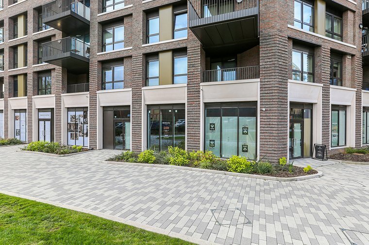 Conington Rd, Londres à louer Photo du bâtiment- Image 1 de 7