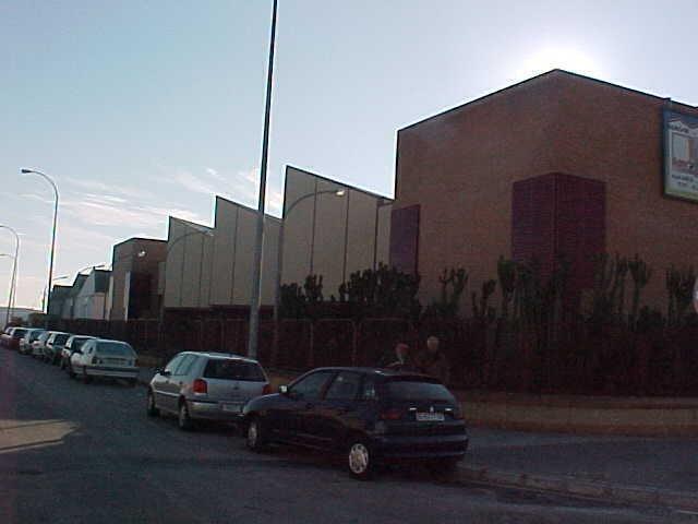 Industrial in SEVILLA for lease - Building Photo - Image 3 of 9