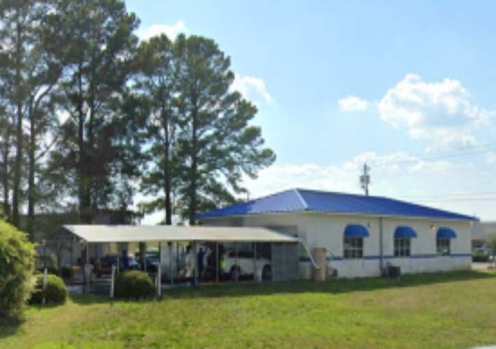1006 N Berkeley Blvd, Goldsboro, NC à vendre - Photo du bâtiment - Image 3 de 8